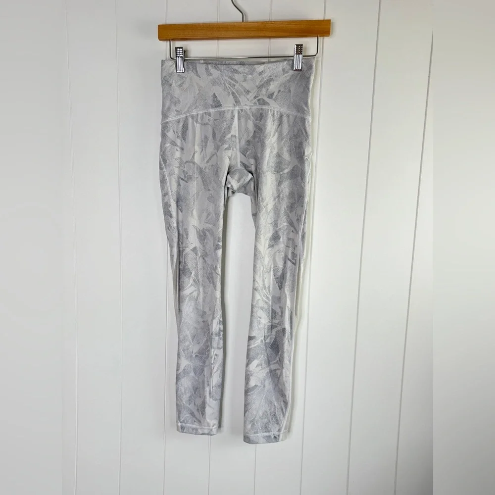 Lululemon Train Times 718 Pant *25